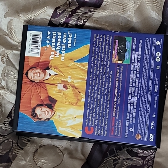 Singin' in the Rain dvd with Debbie Reynolds & Gene Kelly - Picture 2 of 4